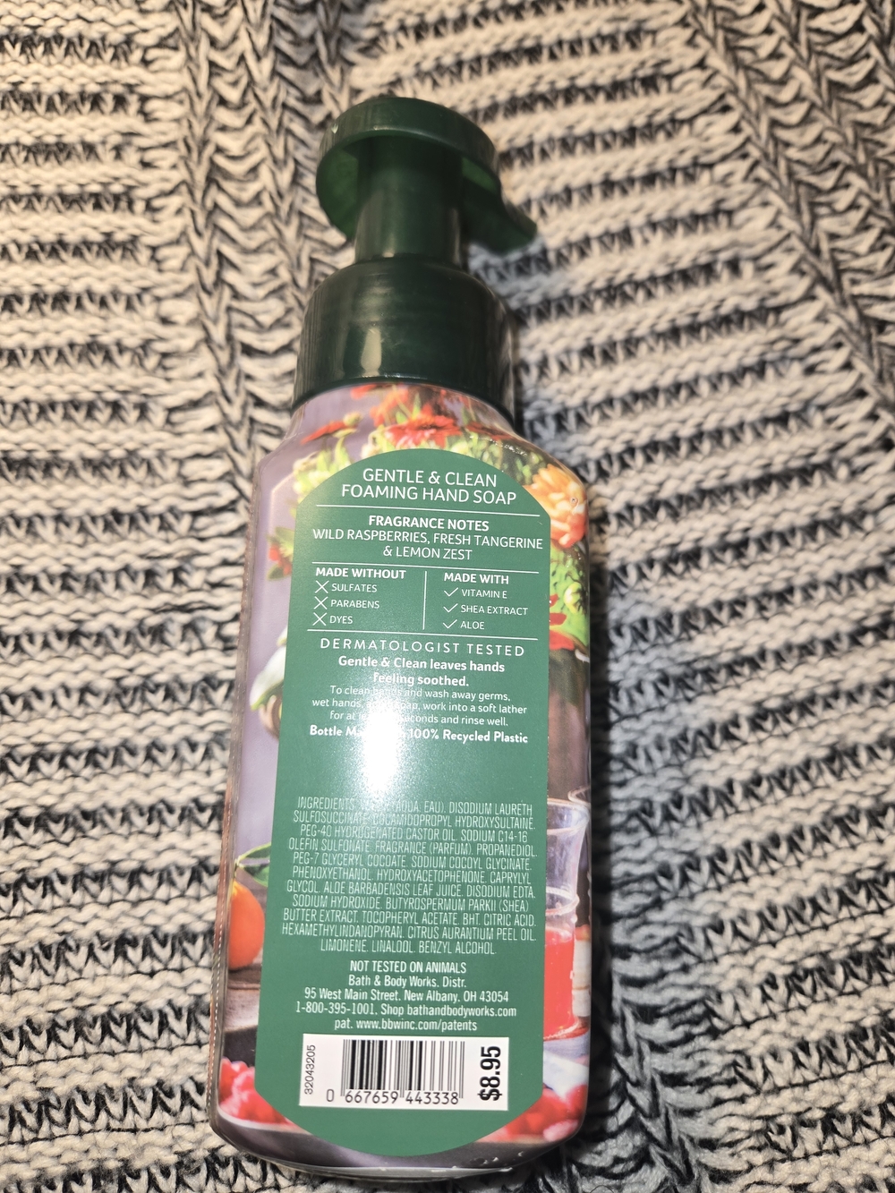 Bath & Body Works Raspberry Tangerine Gentle Foaming Hand Soap - Green Pump - Picture 2 of 2